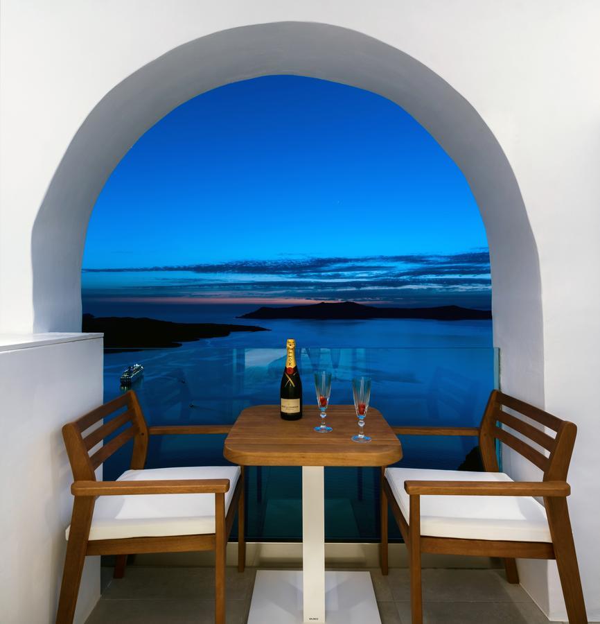 Iriana Suites Fira  Exterior foto