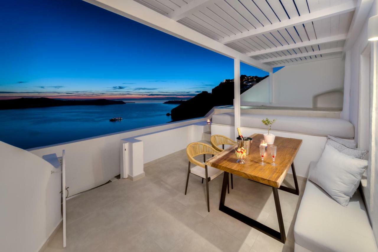 Iriana Suites Fira  Exterior foto